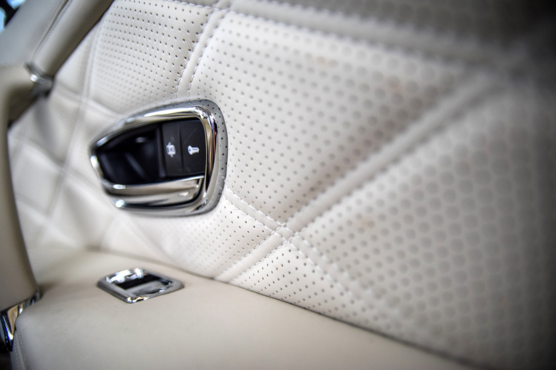 deep cleaning window cleaning